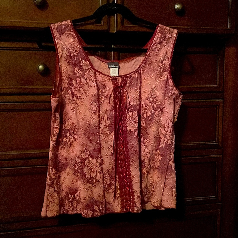 Elegant, sweet, burgundy lace sleeveless top